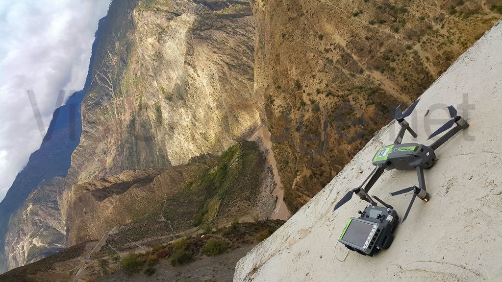 movie hire our local camera operator and rent the shooting gear for your TV documentary in Shangri-La Yunnan movie hire our local camera operator and rent the shooting gear for your TV documentary in Shangri-La Yunnan