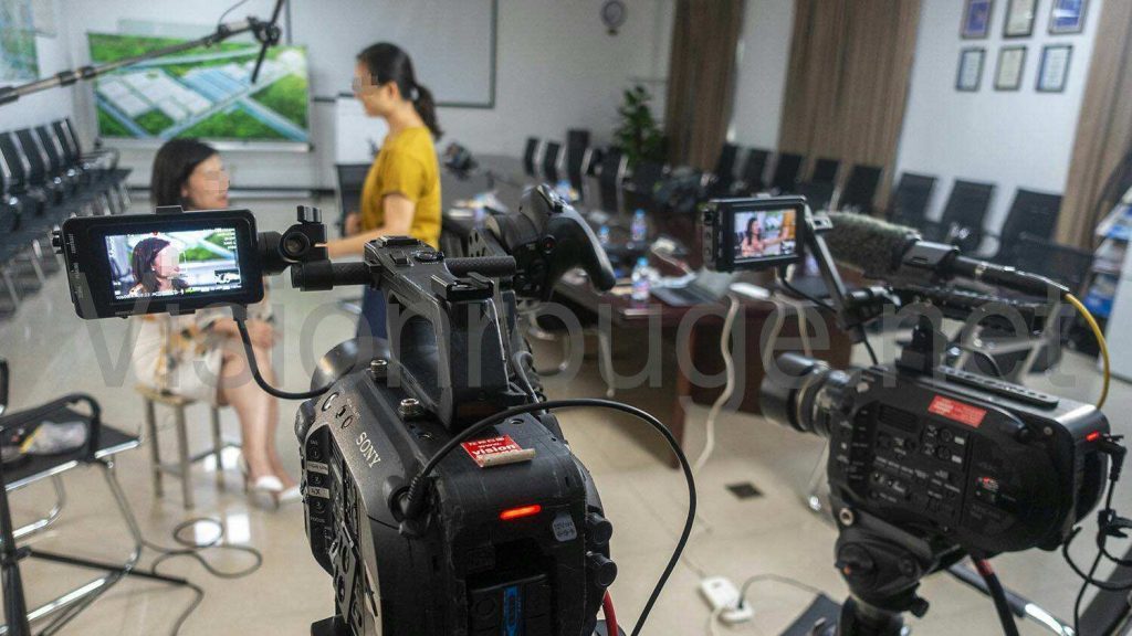 Wuxi china fotograaf kameramann cameraman book online sondier hire
