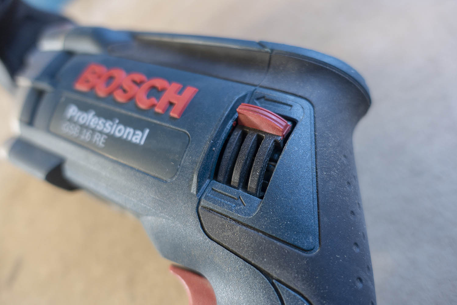 Test Bosch Professional Perceuse A percussion Filaire GSB 16 RE